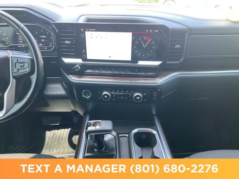 Used 2023 GMC Sierra 1500 Elevation AWD/4WD image 17