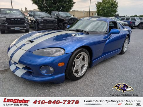 Used 1996 Dodge Viper GTS RWD image 1