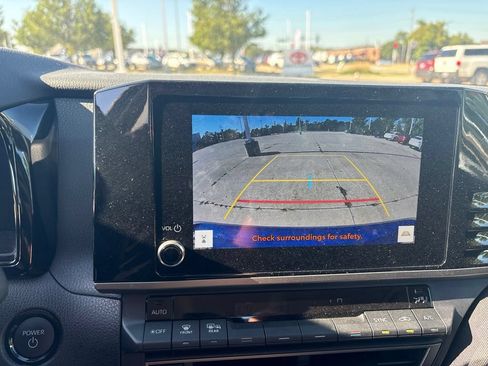 Used 2026 Toyota Camry LE FWD image 24