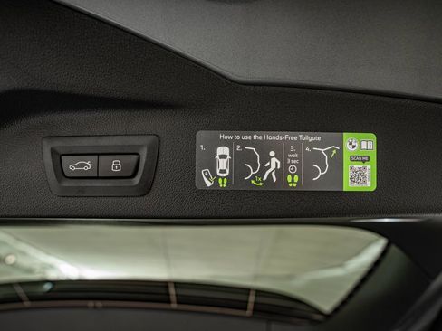 New 2026 BMW X7 xDrive40i w/ M Sport Package image 38