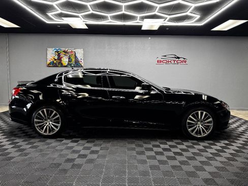 Used 2016 Maserati Ghibli S image 14