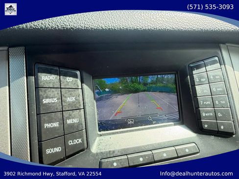 Used 2017 Ford Expedition XLT RWD image 38