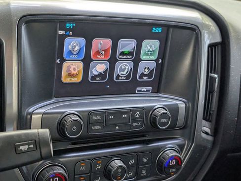 Used 2018 Chevrolet Silverado 1500 LT w/ All Star Edition AWD/4WD image 27