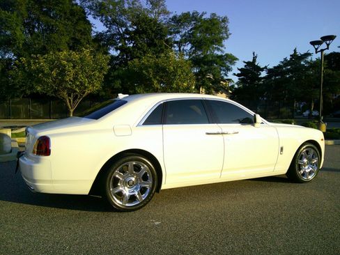 Used 2013 Rolls-Royce Ghost RWD image 91