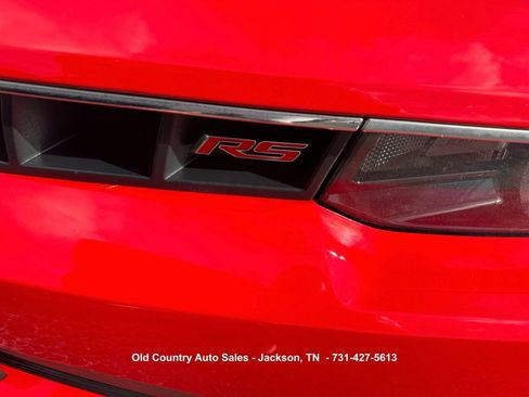 Used 2015 Chevrolet Camaro LT RWD image 4
