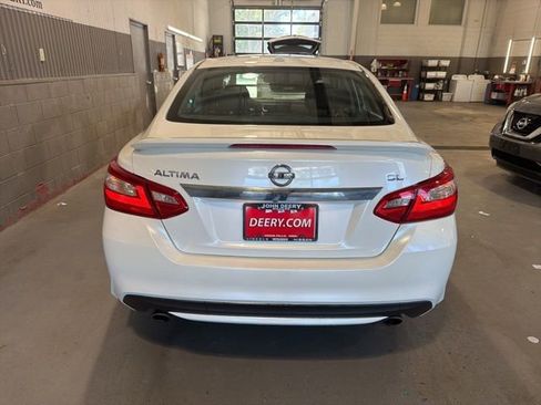 Used 2016 Nissan Altima 2.5 SL FWD image 4