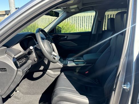 Used 2024 Acura MDX SH-AWD w/ Technology Package image 24