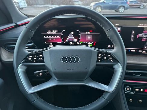 New 2025 Audi Q5 2.0T Premium Plus image 13