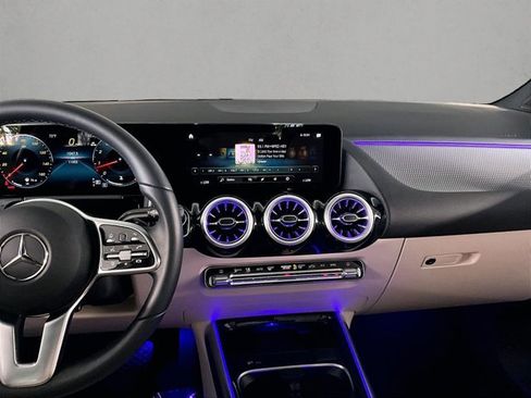 Certified 2023 Mercedes-Benz GLA 250 4MATIC image 8