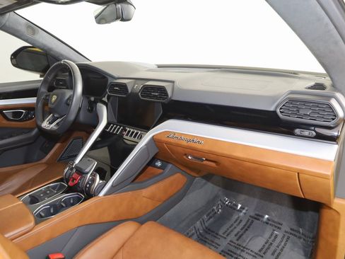 Used 2019 Lamborghini Urus image 73