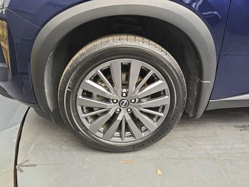 Used 2023 Nissan Pathfinder SL w/ SL Premium Package image 12