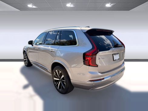 New 2026 Volvo XC90 B5 Core w/ Protection Package AWD/4WD image 3