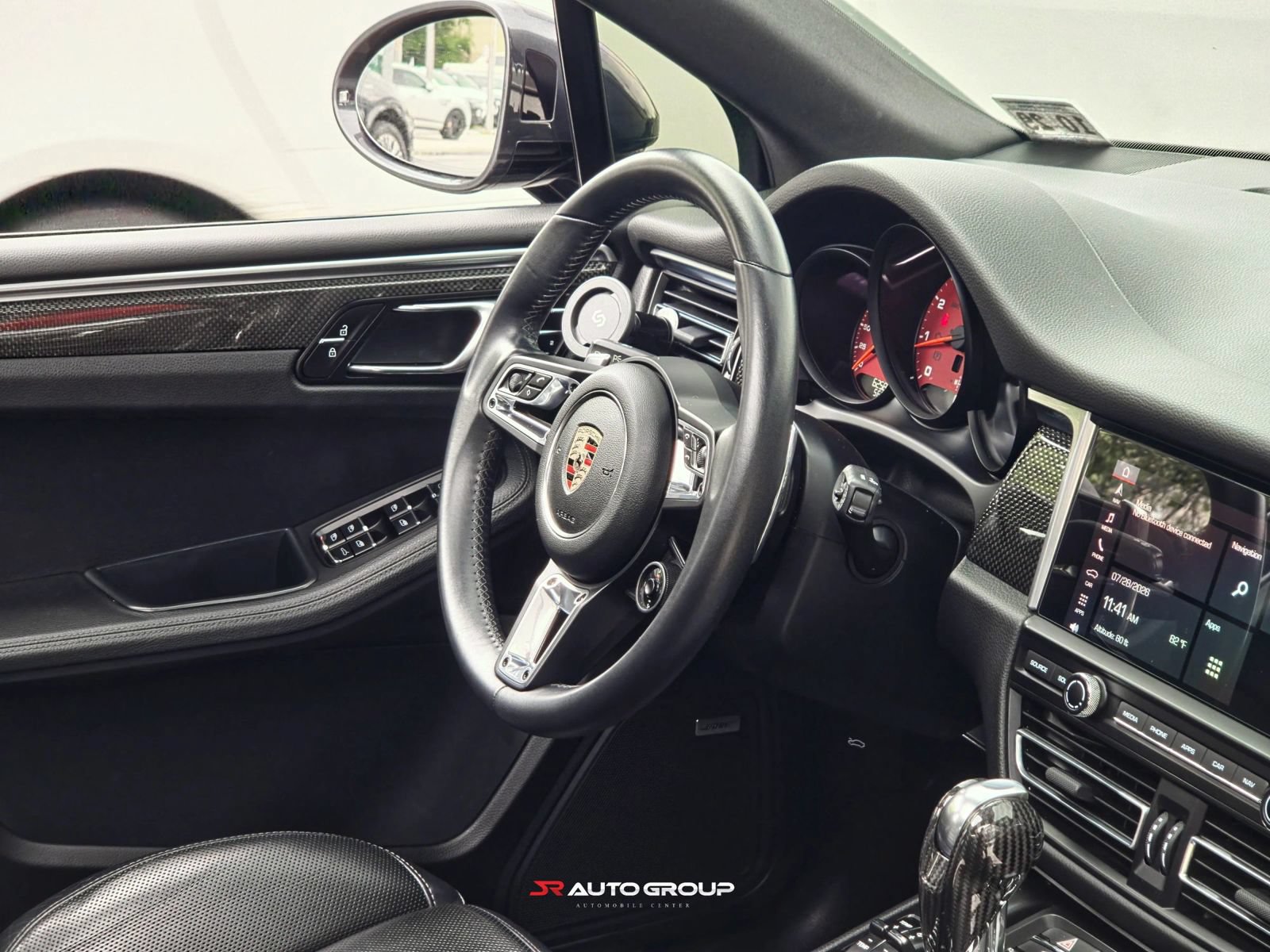 Used 2020 Porsche Macan S AWD/4WD image 28