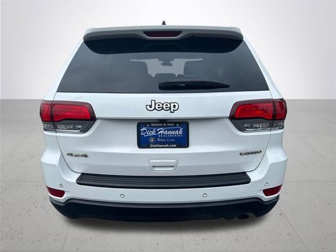 Used 2021 Jeep Grand Cherokee Laredo AWD/4WD image 8