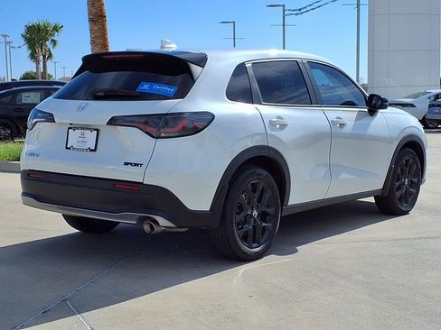 Certified 2024 Honda HR-V Sport image 7