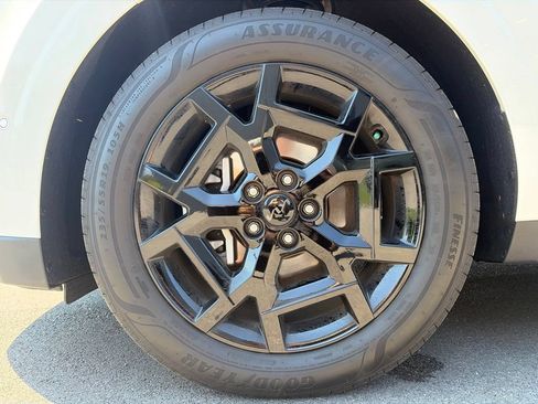 Used 2026 Kia Carnival SX Prestige FWD image 22