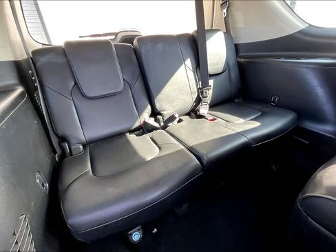 Used 2022 INFINITI QX80 Luxe image 37