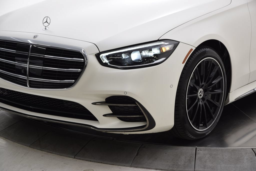 Certified 2023 Mercedes-Benz S 580 4MATIC Sedan image 11