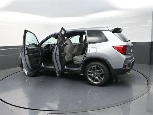 Used 2023 Honda Passport EX-L image 39