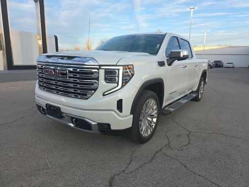 Used 2022 GMC Sierra 1500 Denali image 1