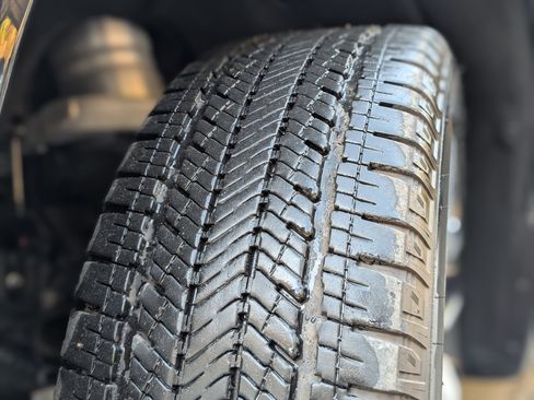 Used 2024 Chevrolet Silverado EV RST image 36