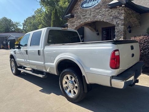 Used 2009 Ford F350 Lariat AWD/4WD image 4