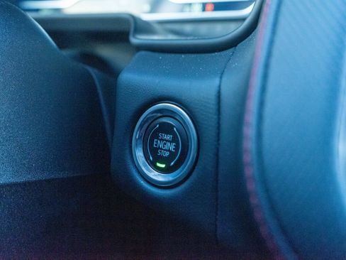 Used 2023 Chevrolet Suburban RST image 21