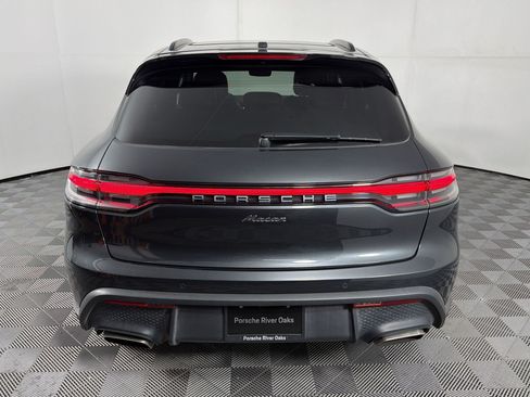 Certified 2024 Porsche Macan AWD/4WD image 10