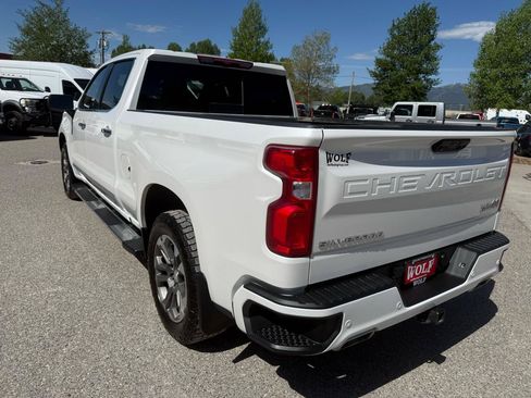 Used 2023 Chevrolet Silverado 1500 High Country w/ Max Trailering Package AWD/4WD image 3