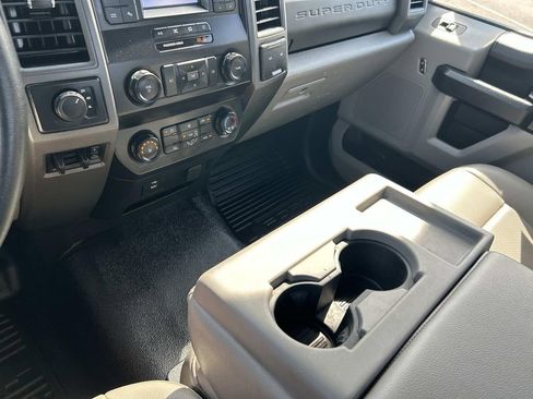 Used 2021 Ford F350 XL w/ Power Equipment Group AWD/4WD image 30