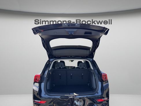 New 2026 Buick Encore GX Sport Touring w/ Comfort Package AWD/4WD image 8