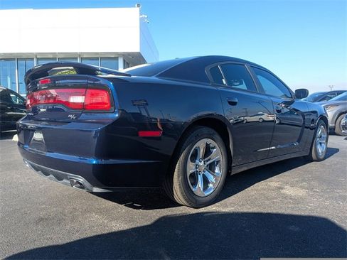 Used 2014 Dodge Charger R/T image 4