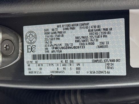 Used 2022 Ford Escape Titanium w/ Class II Trailer Tow Package image 39