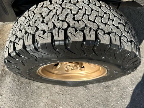 Used 2000 Ford Excursion Limited AWD/4WD image 8