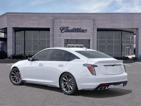 New 2026 Cadillac CT5 V image 3