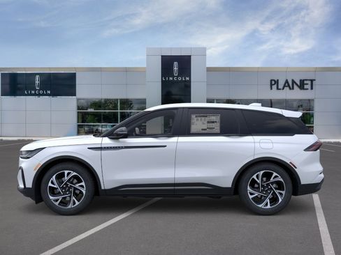 New 2026 Lincoln Nautilus Premier w/ Jet Appearance Package image 3