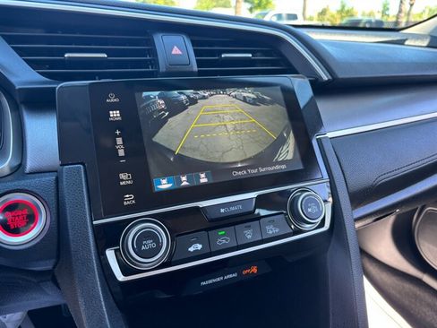 Used 2016 Honda Civic EX image 19