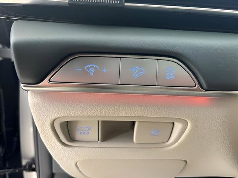 New 2025 Genesis GV80 3.5T Prestige image 28