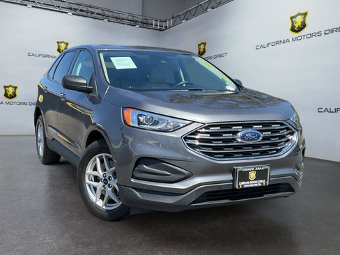 Used 2021 Ford Edge SE FWD image 3