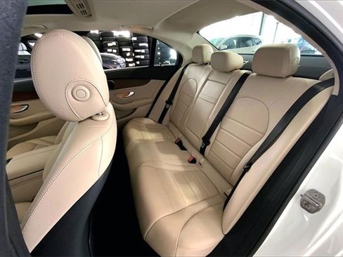 Used 2021 Mercedes-Benz C 300 Sedan image 26