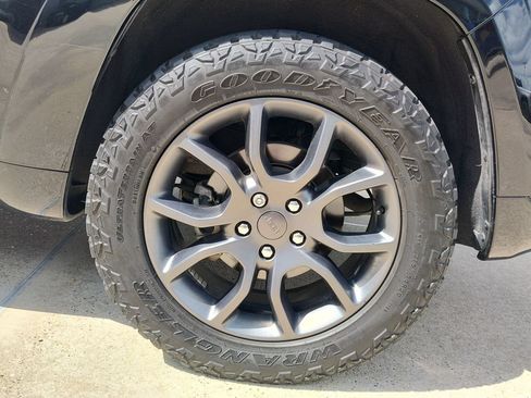 Used 2021 Jeep Grand Cherokee High Altitude AWD/4WD image 15