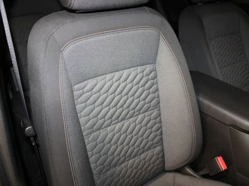 Used 2020 Chevrolet Equinox LT w/ Driver Convenience Package FWD image 29