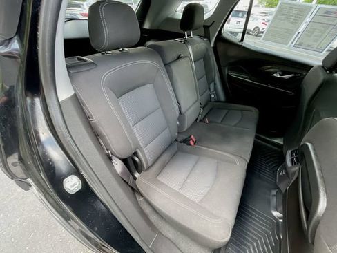 Used 2024 GMC Terrain SLE w/ Driver Convenience Package AWD/4WD image 26