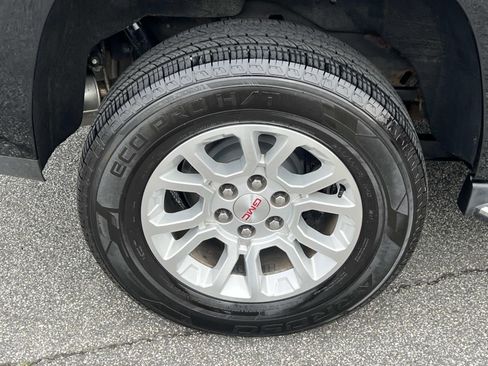 Used 2020 GMC Yukon SLE image 17