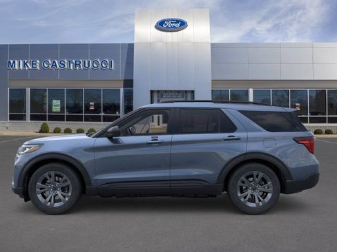 New 2026 Ford Explorer Active w/ Active Comfort Package AWD/4WD image 3
