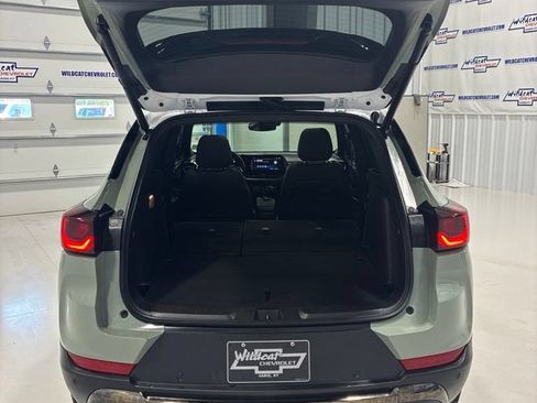 Used 2024 Chevrolet TrailBlazer ACTIV w/ Convenience Package FWD image 33