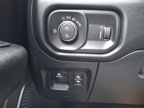 Used 2022 RAM 1500 Big Horn image 26