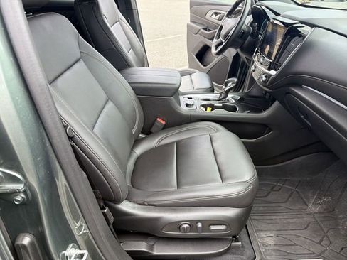 Used 2023 Chevrolet Traverse LT w/ LPO, Floor Liner Package AWD/4WD image 29