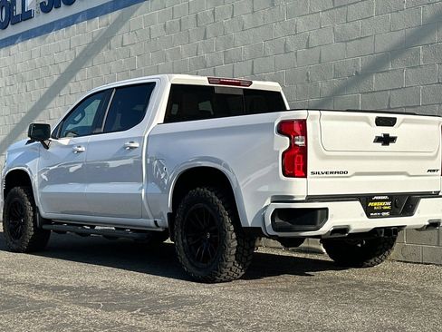 Used 2024 Chevrolet Silverado 1500 RST AWD/4WD image 6