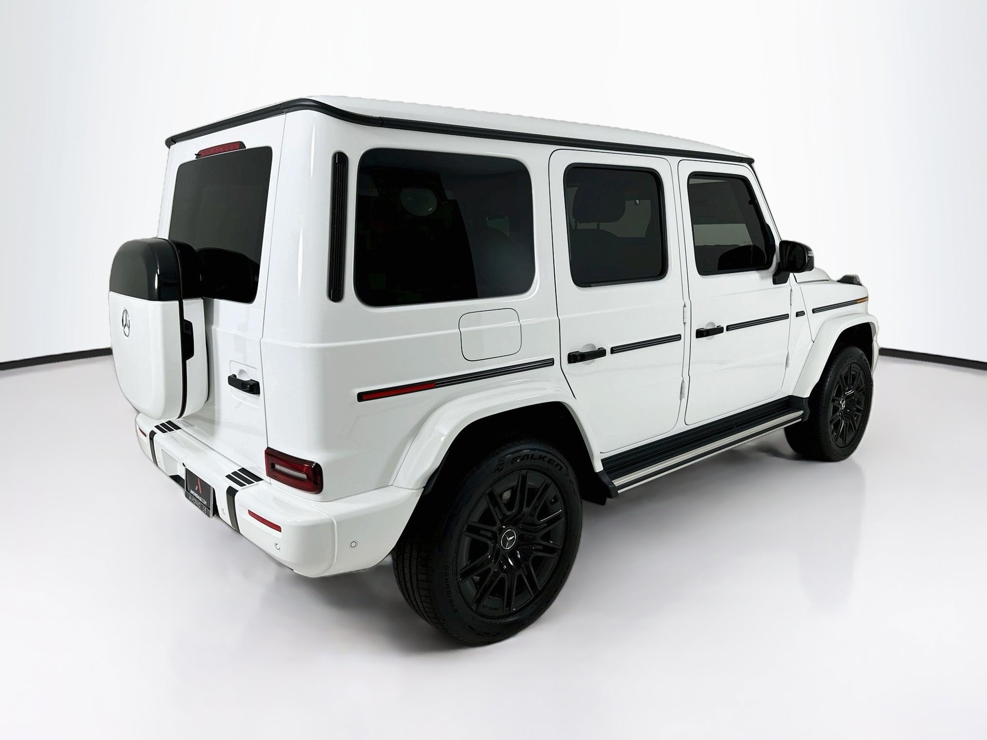New 2027 Mercedes-Benz G 580 e image 8
